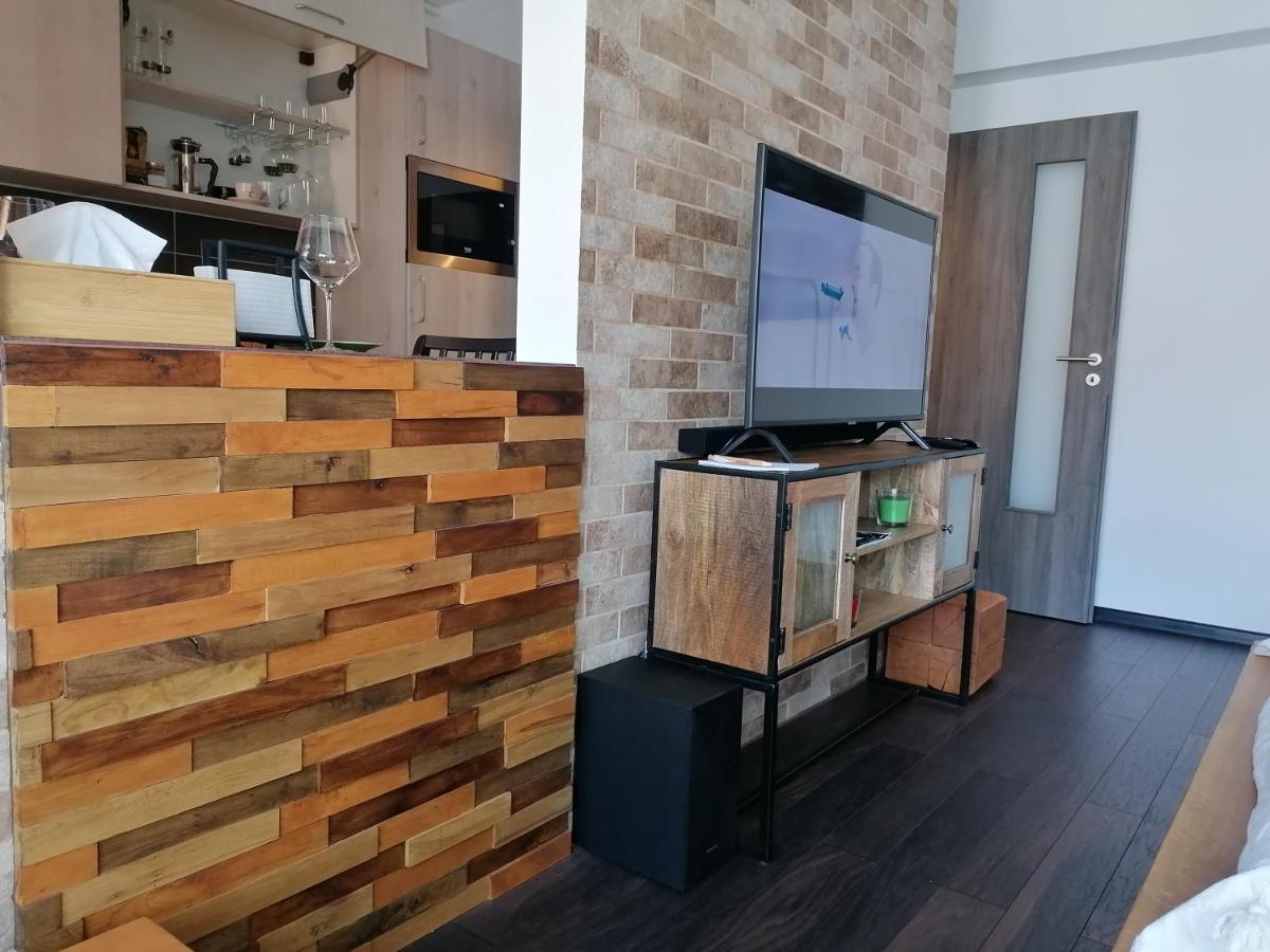 Wooden Touch Studio Brašov Exteriér fotografie